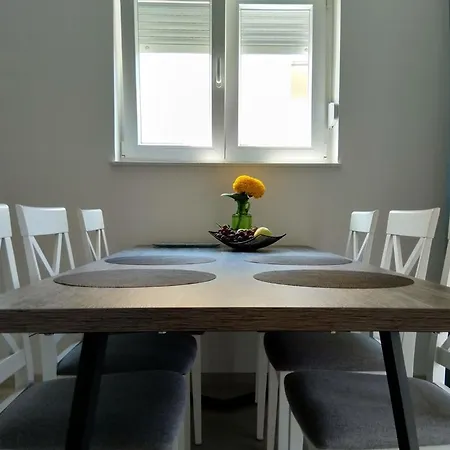 Apartment Marinero