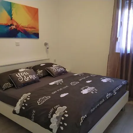 Marinero Brodarica (Sibenik-Knin)